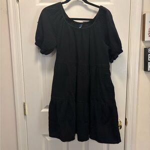Old Navy Black Crinkle Dress